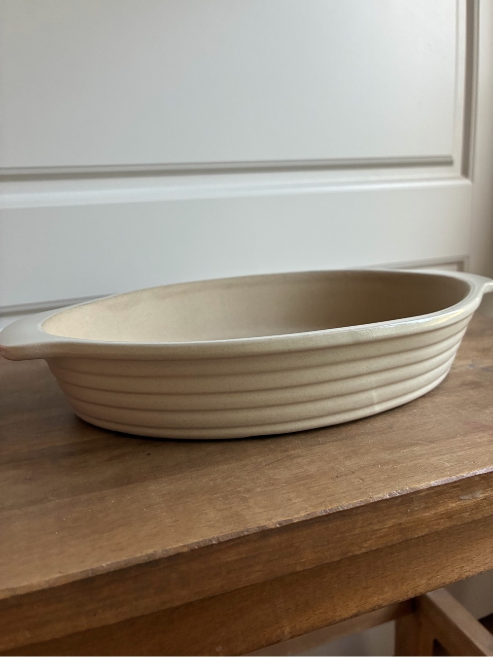 Pampered Chef stoneware Neutral Cream Ceramic Oval Baking Dish -
